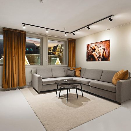 Arctic Homes - Downtown Penthouse Tromso Bagian luar foto