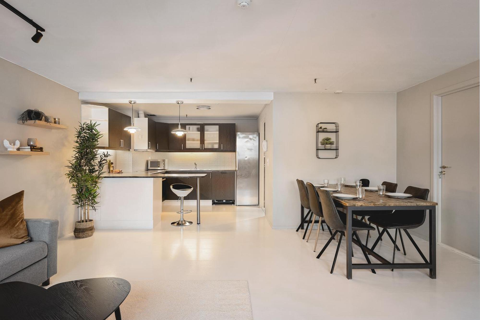 Arctic Homes - Downtown Penthouse Tromso Bagian luar foto